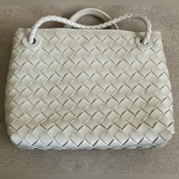 Bottega Veneta Small Andiamo Intrecciato Leather Top-Handle Bag - Picture 9 of 16